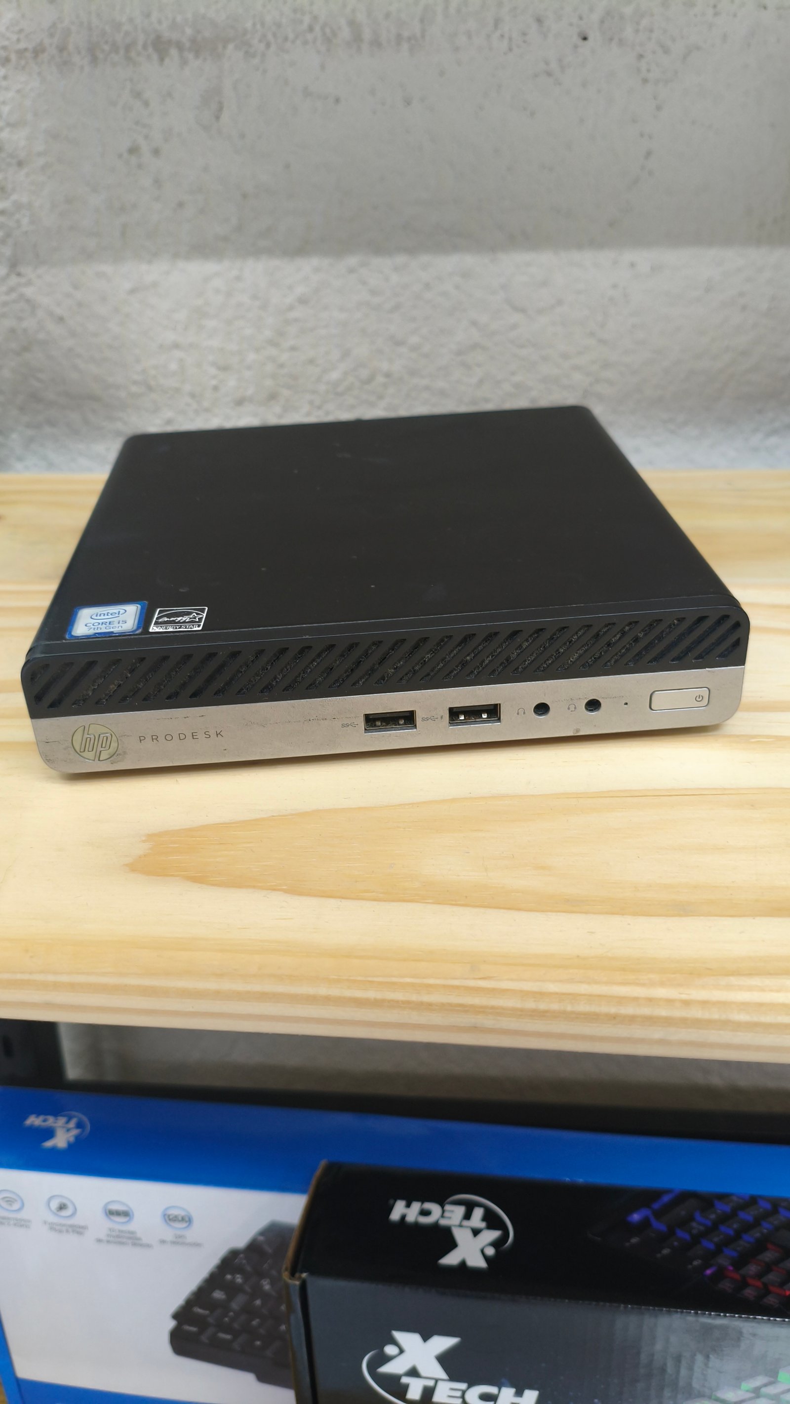 HP ProDesk 400 G3 Micro — vista adicional