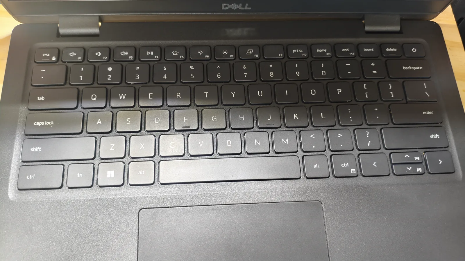 Dell Latitude 3420 i7 — teclado