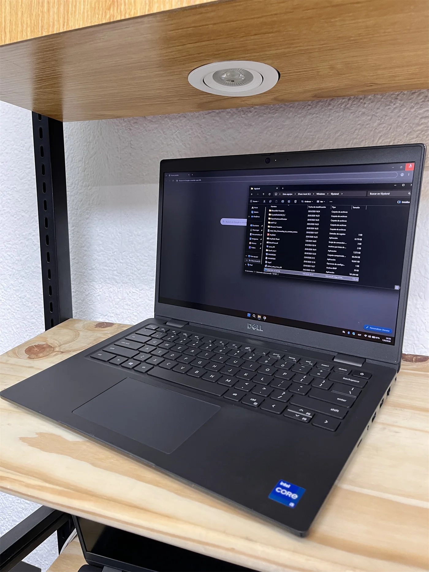 Dell Latitude 3420 — angulo-2