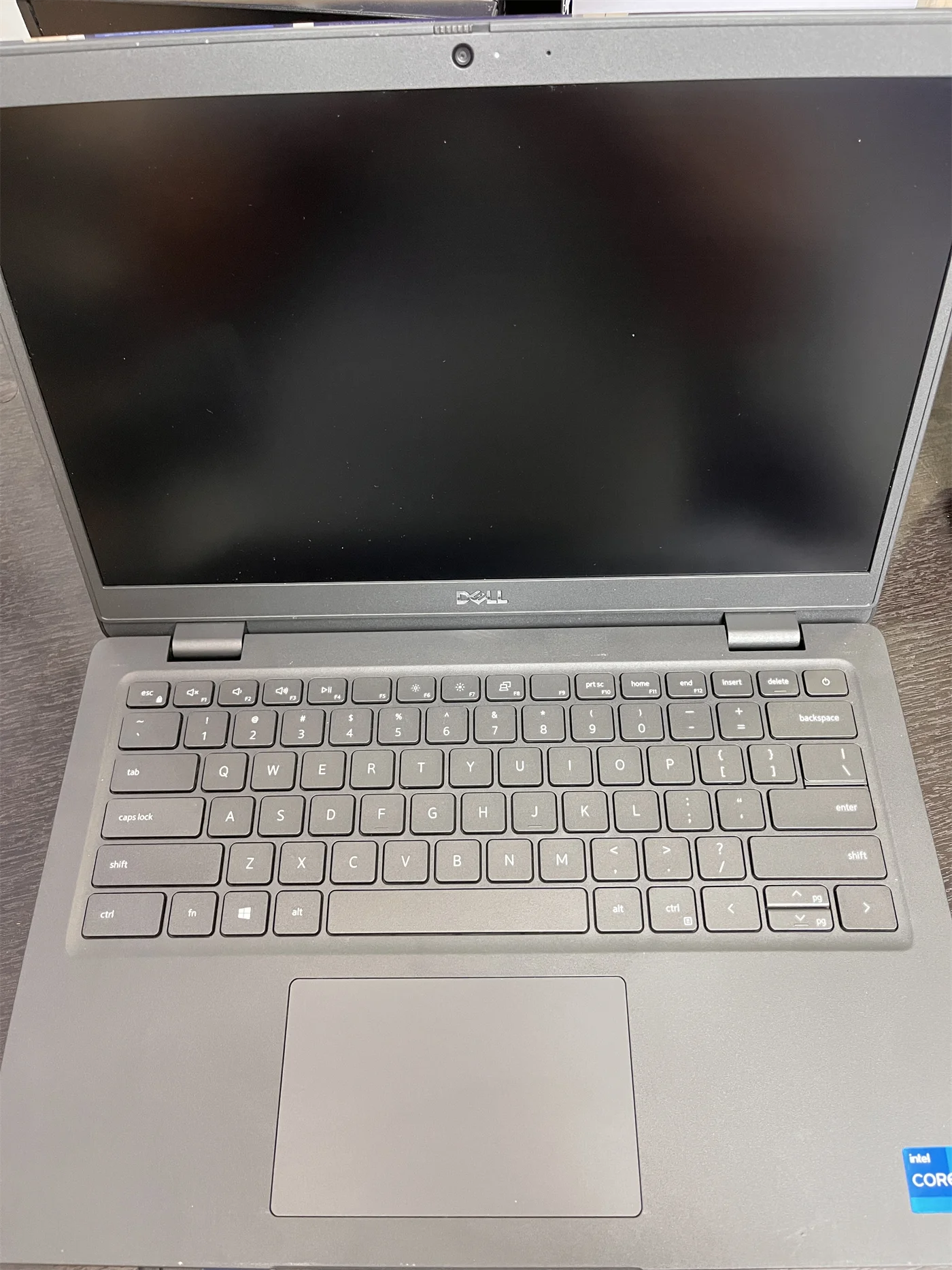 Dell Latitude 3420 — teclado-cenital