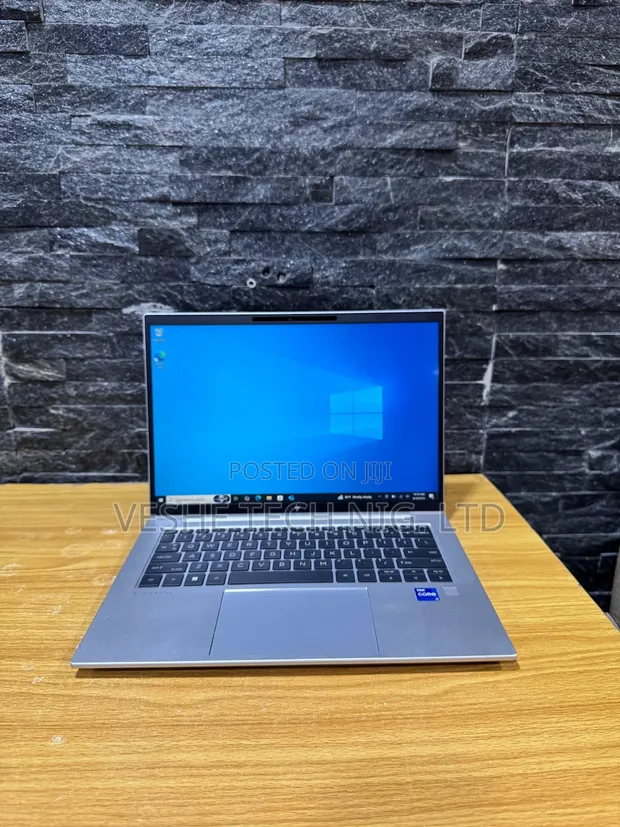 HP EliteBook 840 G10 — seminueva certificada Sysland