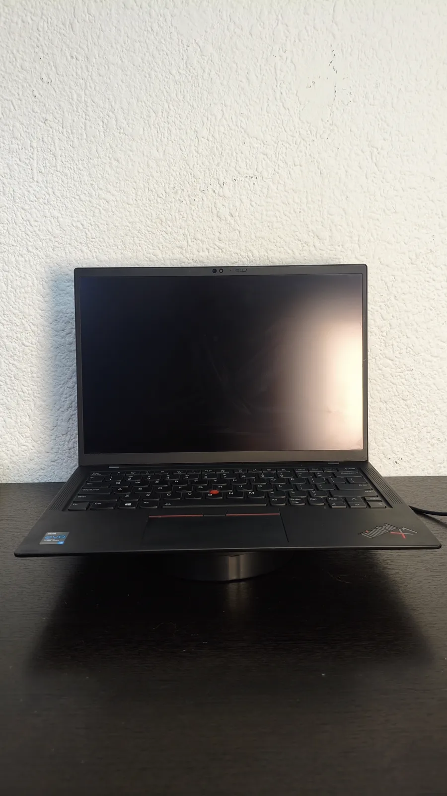 Lenovo ThinkPad X1 Carbon — frente-2