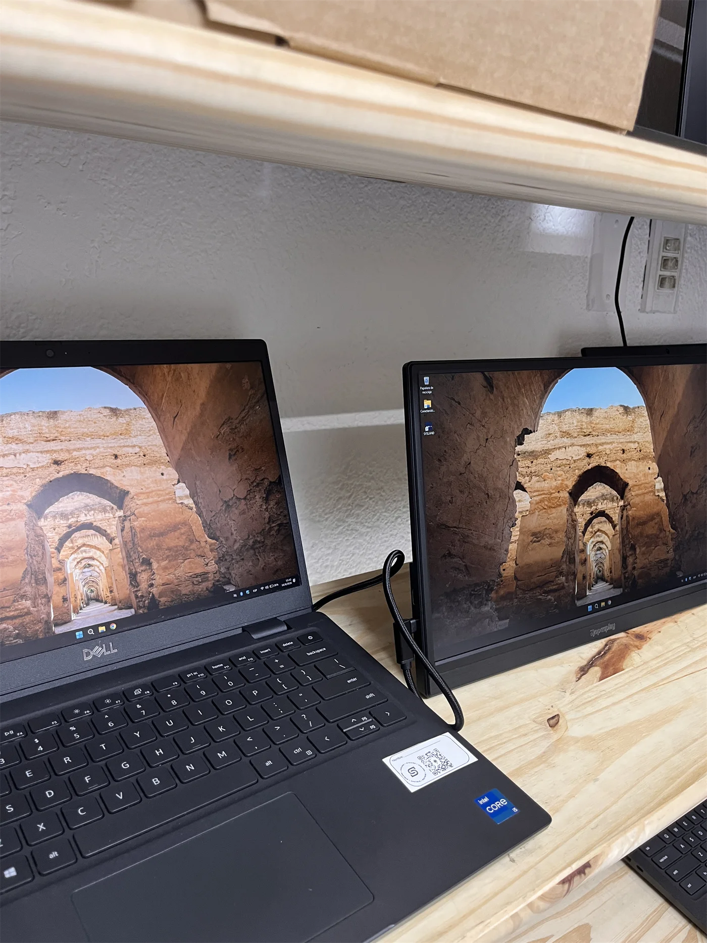 Dopesplay Monitor Portátil 15.6″ — doble-pantalla